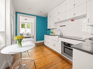4015 7th Ave APT 1, Brooklyn, NY 11232