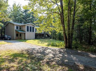 6 Oak Ln, Grand Lake, NS B2T1B3