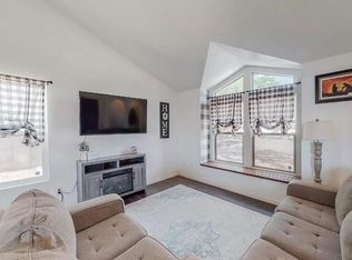 416 Asbury Rd NE, Rio Rancho, NM 87124