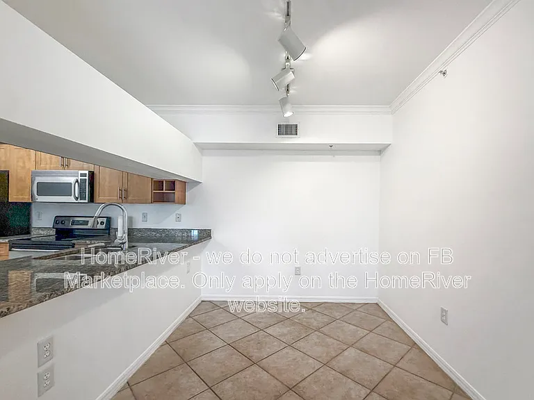 6426 Emerald Dunes Dr #306 — Photo 6