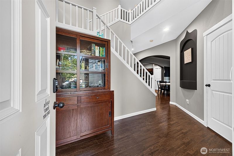 4th image of 19003 87th Avenue Ct E