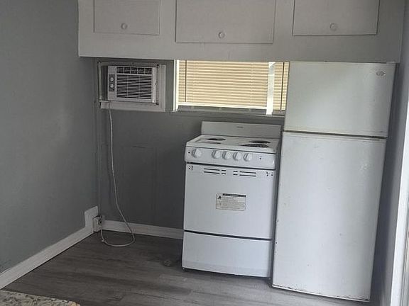 3rd image of 5500 N Rome Ave