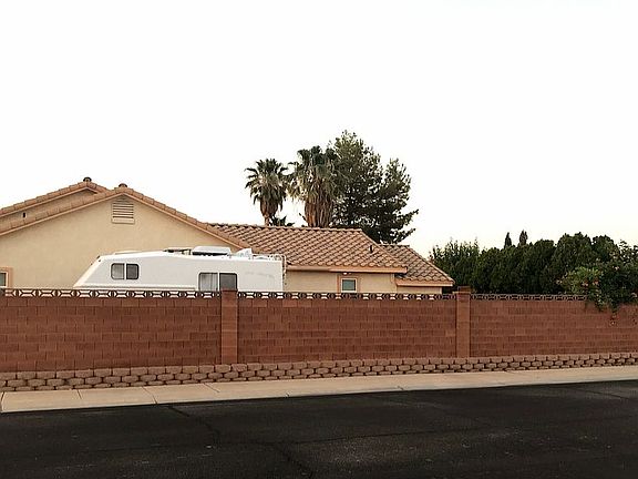 Side Secure RV Parking