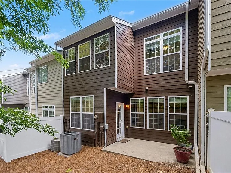 2775 Pierce Brennen Ct #2775 — Photo 24