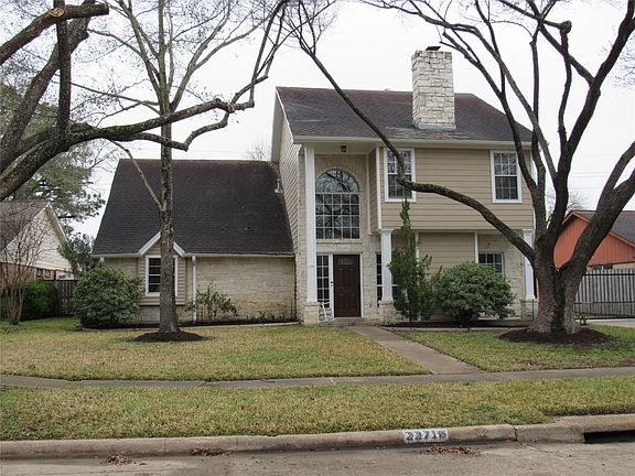 4th image of 22718 Goldstone Dr