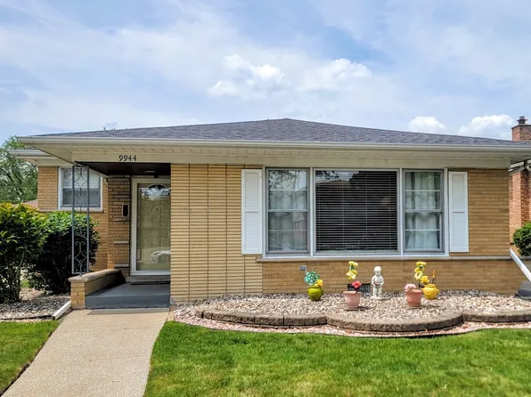 9944 Maple Ave, Oak Lawn, IL 60453