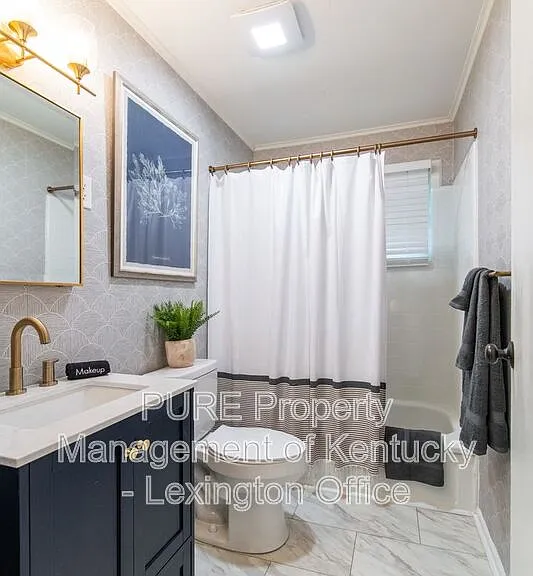 321 Mockingbird Ln — Photo 17