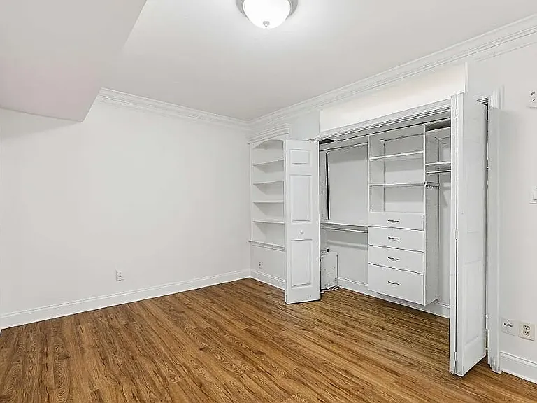 6980 Roswell Rd #C13 — Photo 23