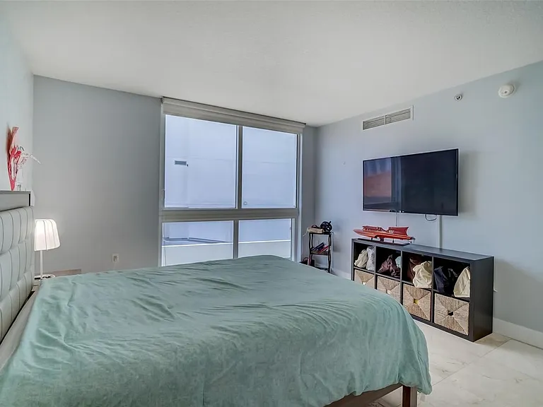 150 Sunny Isles Blvd #601 — Photo 11