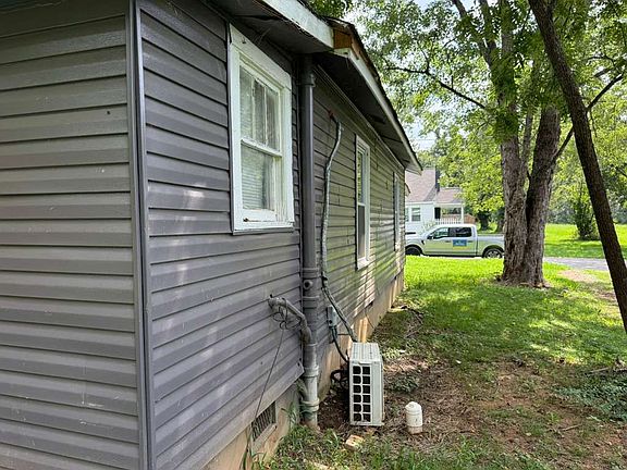 2nd image of 1314 5th St