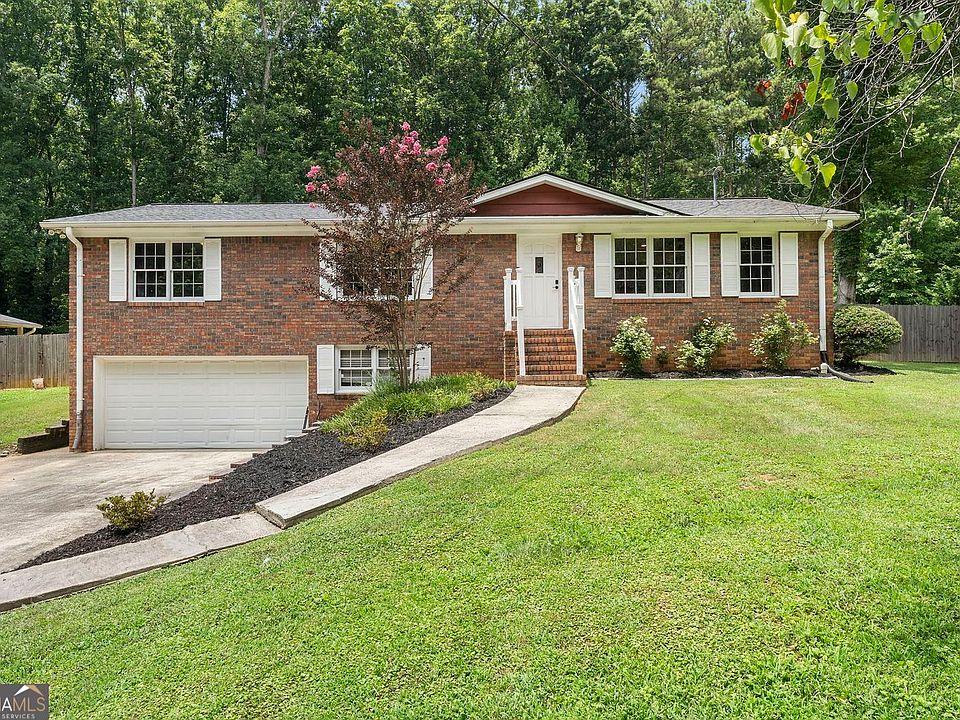 1st image of 675 Teague Dr NW