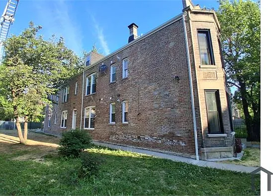 1442 S Springfield Ave #2 — Photo 8