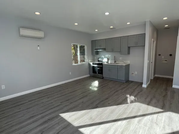 3824 Teak St, San Diego, CA 92113