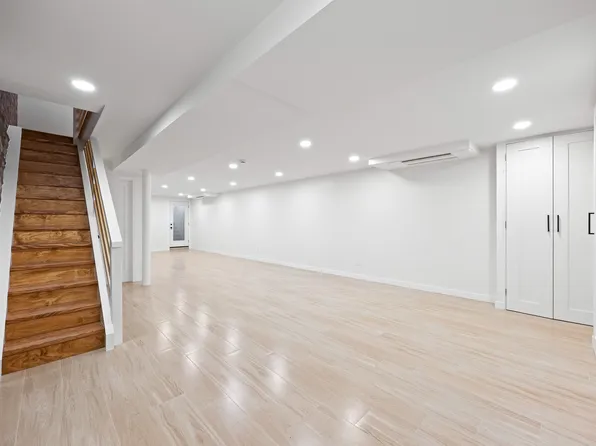 537 Halsey Street image 36 of 38