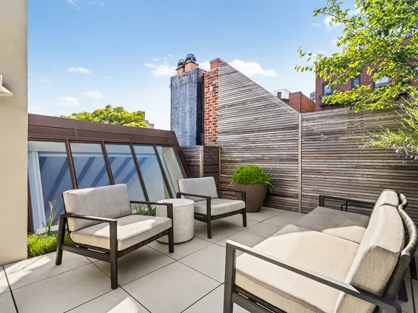 60 West 9th Street image 9 of 21