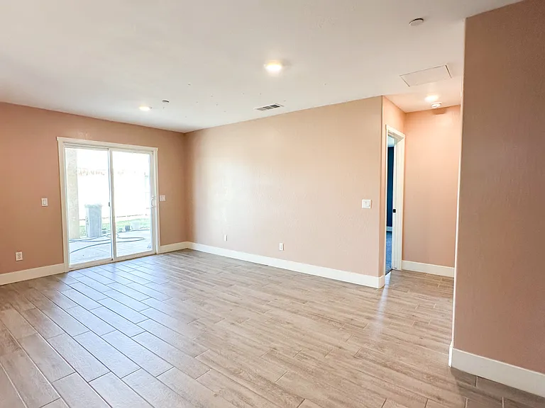 10112 Cooper Lake Ave — Photo 18