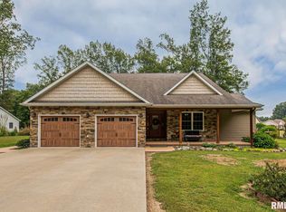 412 Margaret Dr, Herrin, IL 62948