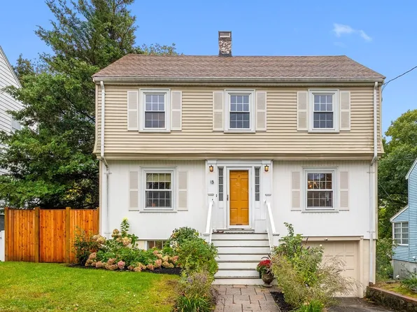 15 Eustis St, Arlington, MA 02476
