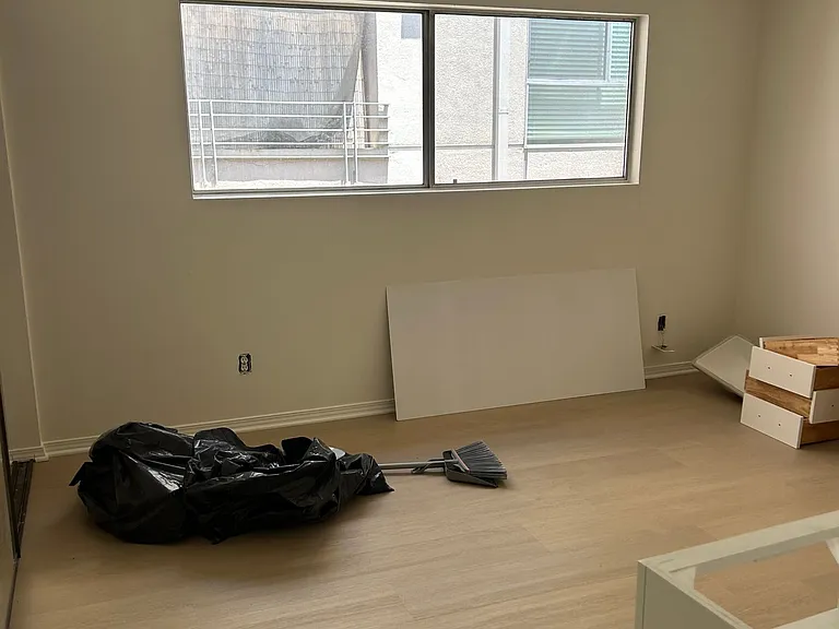 4108 Whitsett Ave — Photo 19