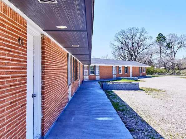 1504 Sherman Dr #301, Whitesboro, TX 76273