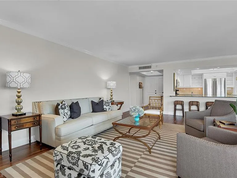 3115 Gulf Shore Blvd N #412S — Photo 13