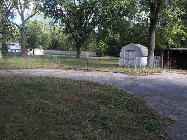 2nd image of 11203 Dorothea Ave