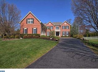 142 Oakmont Dr, Moorestown, NJ 08057