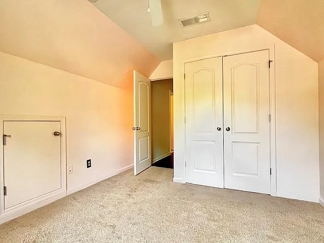 284 William Nye Dr SE — Photo 15