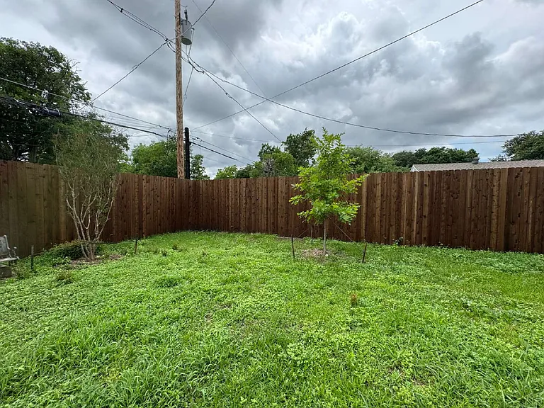2318 Fenwick Dr — Photo 27