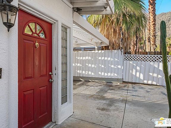 3rd image of 111 Canyon Rock Rd