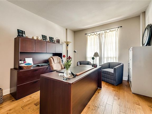 5th image of 1703 Tamarack Dr