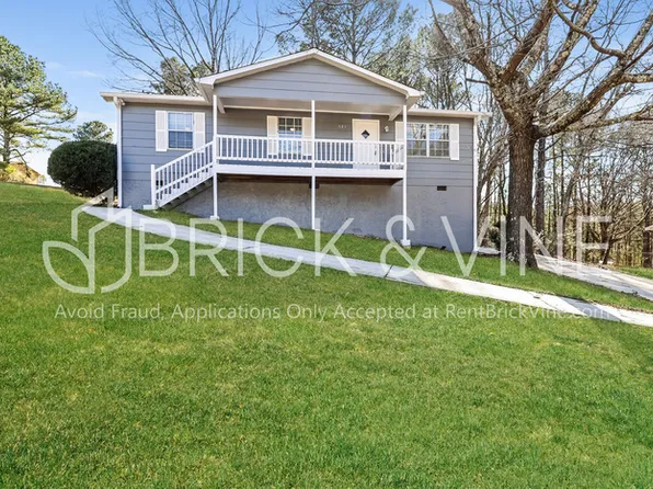 721 14th Ave NW, Birmingham, AL 35215