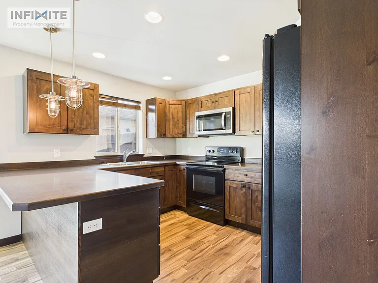 3662 Potosi St — Photo 7