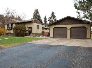 312 Midland Dr, Aurora, MN 55705