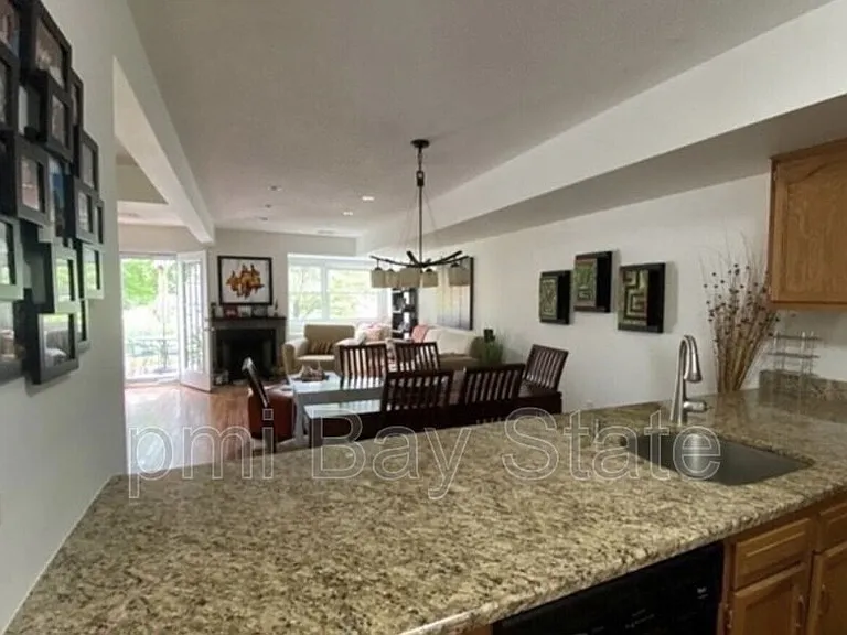 10 Merganser Way — Photo 2
