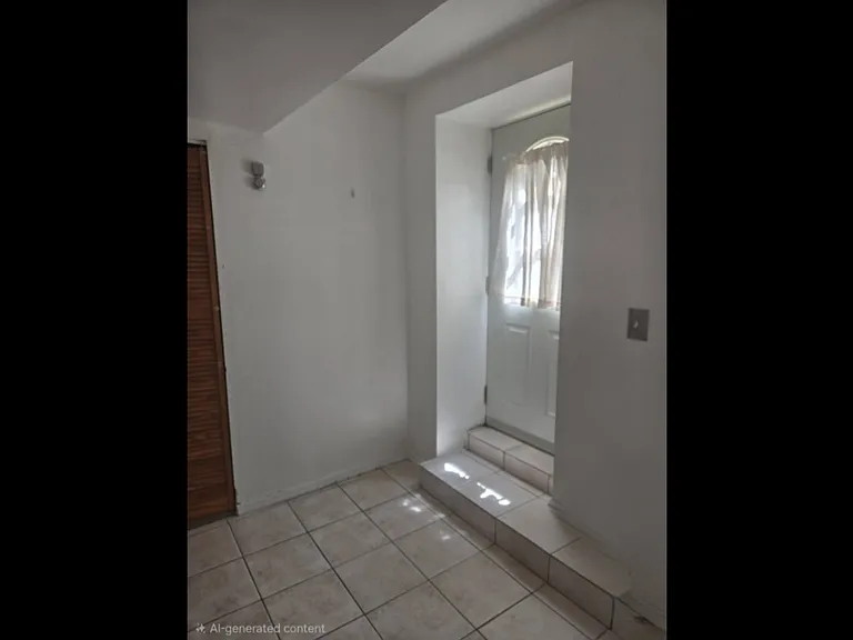 3 McGuire Dr — Photo 2