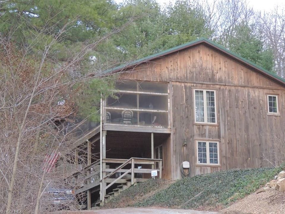 1st image of 3570 Rockwood Dr SW