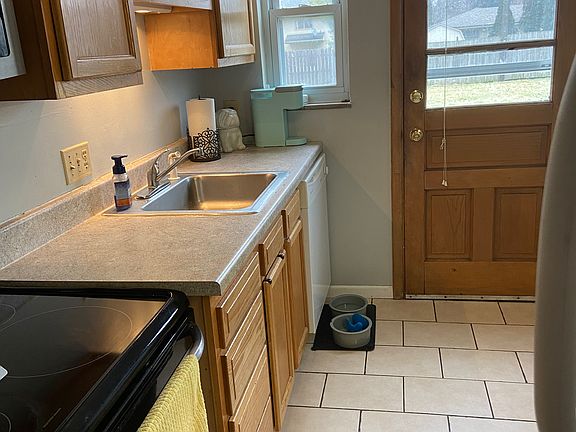 2nd image of 3070 Northwest Blvd