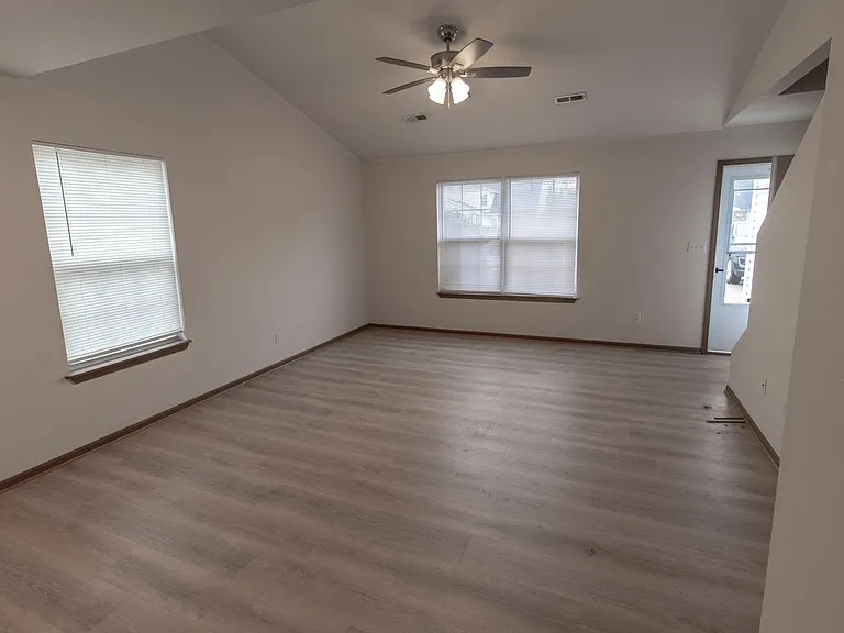 1627 Bold Ruler Ct — Photo 5