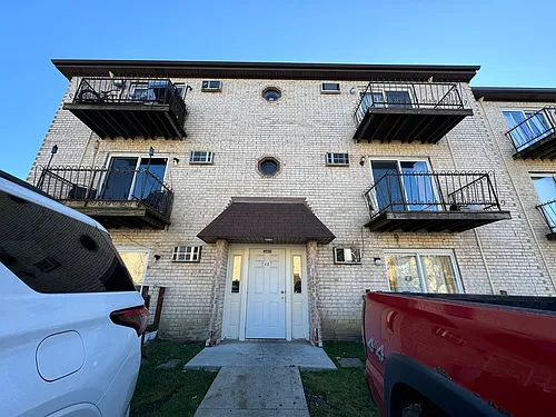 2407 Randall Ln Photo 1