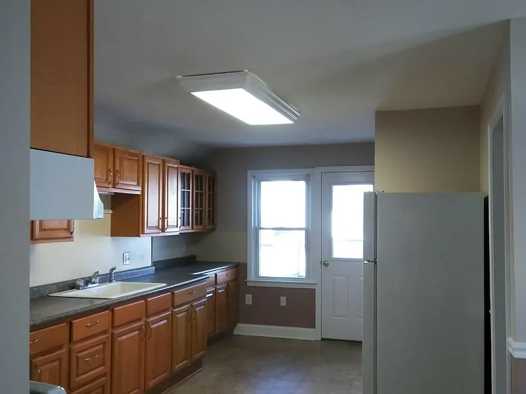 538 Capitol Ave — Photo 15