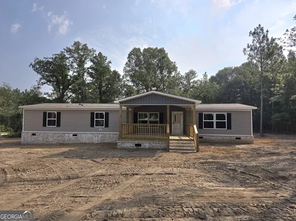 4605 Jackie Dr, Millen, GA 30442