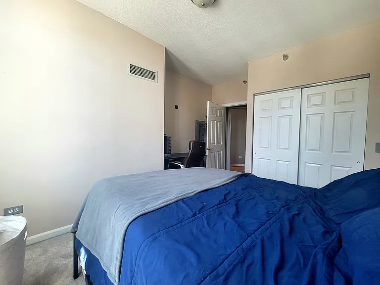 1134 W Granville #804 — Photo 10