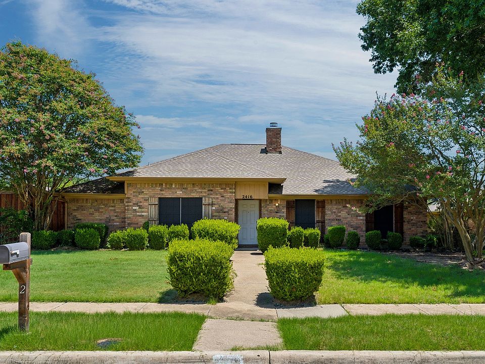 1st image of 2416 Peachtree Ln