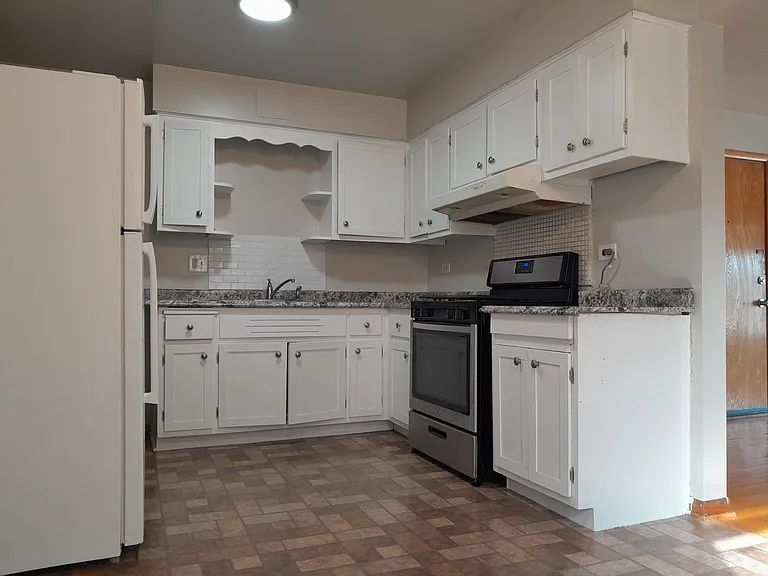 2534 N 73rd Ave #1S — Photo 3