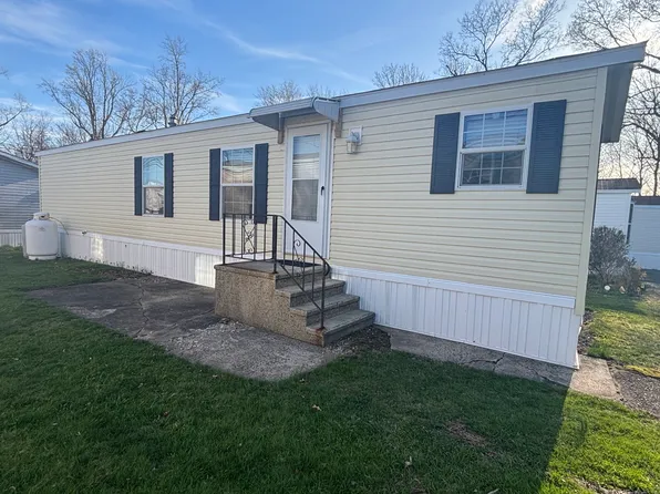 19 Leetes Island Road #TRLR 25, Branford, CT 06405