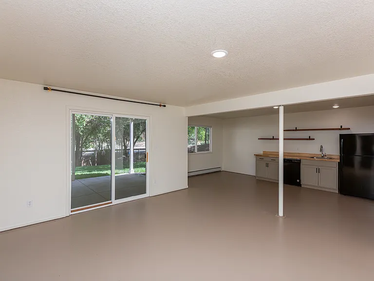528 Park Ridge Ct — Photo 54