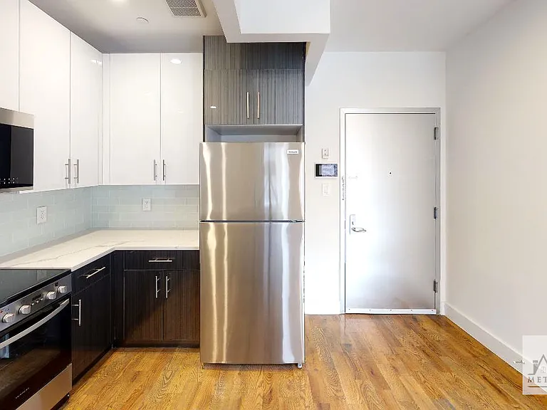 13828 Queens Blvd #4L — Photo 10
