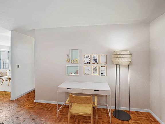 5th image of 575 Grand St Unit F805