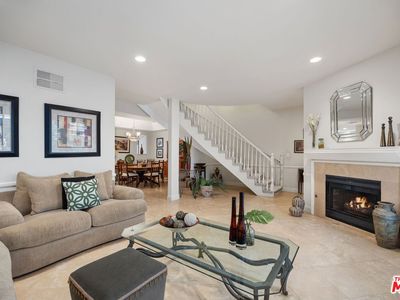 18135 Burbank Blvd Unit 8, Tarzana, CA, 91356